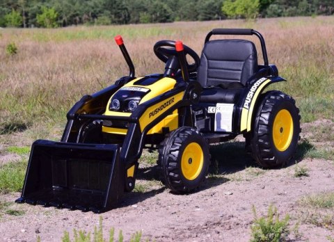 MEGA TRAKTOR Z ŁYŻKĄ - ŁADOWARKĄ. MIĘKKIE SIEDZENIE, PILOT, RADIO FM/HL389 Import SUPER-TOYS MEGA TRAKTOR Z ŁYŻKĄ - ŁADOWARKĄ. MIĘKKIE SIEDZENIE, PILOT, RADIO FM/HL389 Import SUPER-TOYS