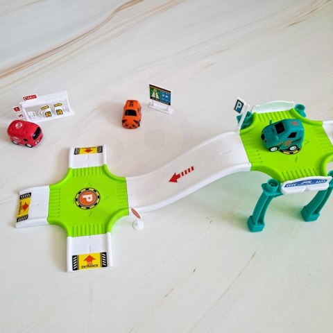 WOOPIE Tor Parking Garaż Samochodowy Zestaw Stacja Paliw Znaki Drogowe + 3 Auta Woopie WOOPIE Tor Parking Garaż Samochodowy Zestaw Stacja Paliw Znaki Drogowe + 3 Auta Woopie
