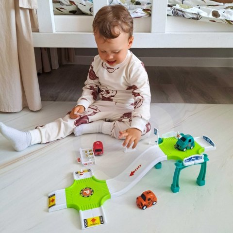 WOOPIE Tor Parking Garaż Samochodowy Zestaw Stacja Paliw Znaki Drogowe + 3 Auta Woopie WOOPIE Tor Parking Garaż Samochodowy Zestaw Stacja Paliw Znaki Drogowe + 3 Auta Woopie