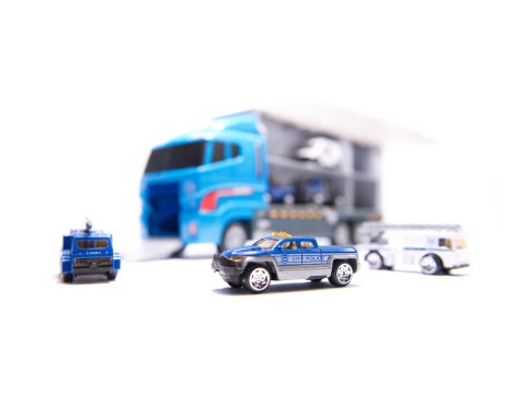 Transporter ciężarówka TIR wyrzutnia + metalowe auta policja Kik sp. z o.o. sp. k. Transporter ciężarówka TIR wyrzutnia + metalowe auta policja Kik sp. z o.o. sp. k.