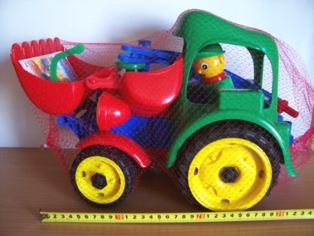Traktor koparka duża do piasku HEMAR Traktor koparka duża do piasku HEMAR