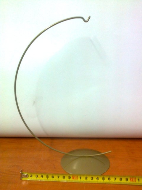 Stojak metalowy na bombkę 15cm GOŁĄB metaloplastyka Stojak metalowy na bombkę 15cm GOŁĄB metaloplastyka