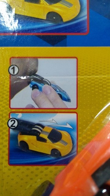 Autka napędzane na podmuch 12szt 7&7 Autka napędzane na podmuch 12szt 7&7