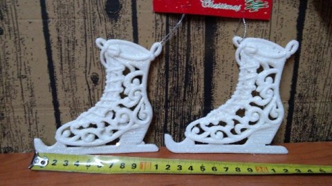 Zawieszka 2szt. ŁYŻWY BIAŁE BROKAT 7&7 Zawieszka 2szt. ŁYŻWY BIAŁE BROKAT 7&7