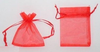 Torebki z materiału tiul 20 x 14 cm czerwone 12szt. 4969 GAJO-torebki ,serwetki Torebki z materiału tiul 20 x 14 cm czerwone 12szt. 4969 GAJO-torebki ,serwetki