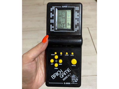 Elektroniczna gra tetris konsola kieszonkowa retro 18221 VERK GROUP Elektroniczna gra tetris konsola kieszonkowa retro 18221 VERK GROUP