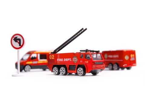 Transporter samolot + 3 auta straż pożarna Kik Sp. z o. o. Sp. k. Transporter samolot + 3 auta straż pożarna Kik Sp. z o. o. Sp. k.