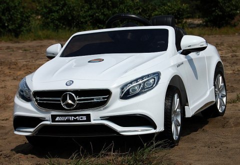 MERCEDES S63 AMG LICENCJA, MIĘKKIE KOŁA EVA FULL OPCJA/HL169 Import SUPER-TOYS MERCEDES S63 AMG LICENCJA, MIĘKKIE KOŁA EVA FULL OPCJA/HL169 Import SUPER-TOYS