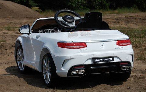 MERCEDES S63 AMG LICENCJA, MIĘKKIE KOŁA EVA FULL OPCJA/HL169 Import SUPER-TOYS MERCEDES S63 AMG LICENCJA, MIĘKKIE KOŁA EVA FULL OPCJA/HL169 Import SUPER-TOYS
