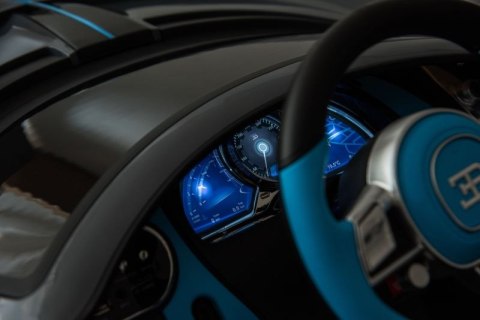 ORYGINALNE BUGATTI DIVO PEŁNA OPCJA, MIĘKKIE KOŁA, MIĘKKIE SIEDZENIE/HL338 Import SUPER-TOYS ORYGINALNE BUGATTI DIVO PEŁNA OPCJA, MIĘKKIE KOŁA, MIĘKKIE SIEDZENIE/HL338 Import SUPER-TOYS