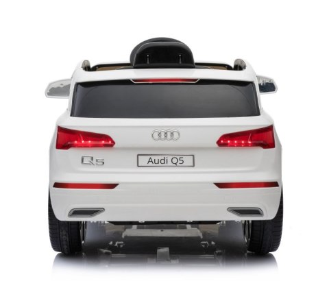 AUDI Q5 SUV , MIĘKKIE KOŁA, MIĘKKIE SIEDZENIE, PEŁNA OPCJA/Q5-SUV Import SUPER-TOYS AUDI Q5 SUV , MIĘKKIE KOŁA, MIĘKKIE SIEDZENIE, PEŁNA OPCJA/Q5-SUV Import SUPER-TOYS