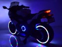 MEGA MOTOR ŚCIGACZ STRONG 2 EXCLUSIVE, ŚWIECĄCE KOŁA, GAZ W MANETCE, HAMULEC/DLS07 Import SUPER-TOYS
