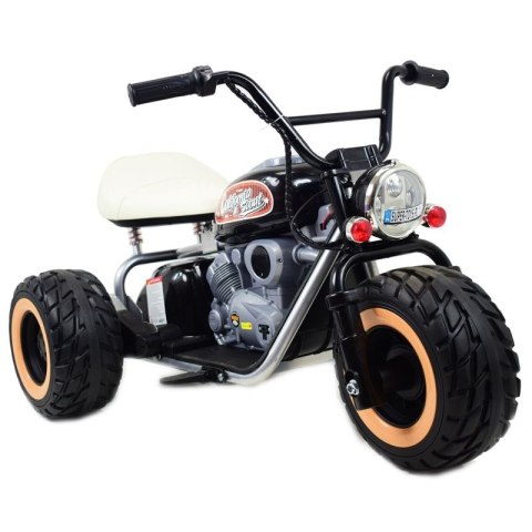 MOTOR CALIFORNIA SCOUT JAZDA NA TYLNYCH KOŁACH - 1600 WAT/LL6688 Import SUPER-TOYS MOTOR CALIFORNIA SCOUT JAZDA NA TYLNYCH KOŁACH - 1600 WAT/LL6688 Import SUPER-TOYS